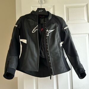 Alpinestars Stella Kira leather women’s motorcycle jacket size 6 eur size 42